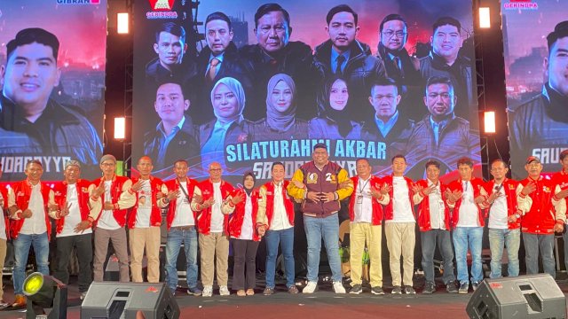 Caleg DPR RI Partai Gerindra, Andi Anhar Rahman saat melakukan silaturahmi akbar bersama relawan Saudarayya di Hotel Claro, Makassar, Rabu (15/11/2023). (Foto: Istimewa)