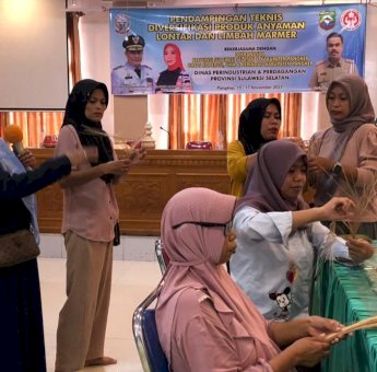 Dorong Kerajinan Berdaya Saing, Disperindag-Dekranasda Sulsel Lakukan Pendampingan Teknis DIversifikasi Kerajinan di Pangkep