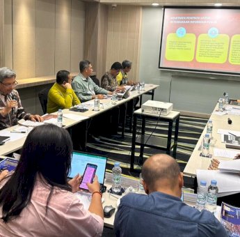 Pj Sekda Paparkan Inovasi dan Implementasi Pemprov Sulsel Wujudkan Keterbukaan Informasi Publik