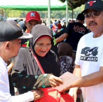 Off Road ke Desa Senoni, Bupati dan Peserta Serahkan Bantuan Sembako
