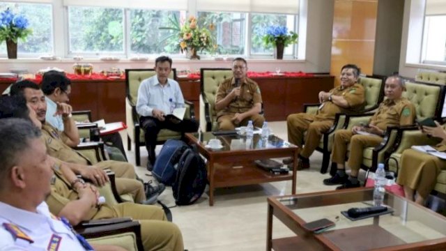 Tim peneliti Pusat Riset Konversi dan Konservasi saat menyambangi Pemkab Kukar. (Istimewa)