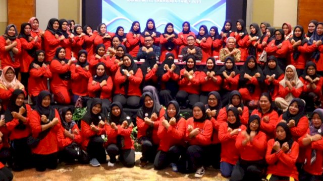 DPMD saat menggelar pelatihan peningkatan kapasitas Posyandu balita se-Kabupaten Kutai Kartanegara. (Istimewa)
