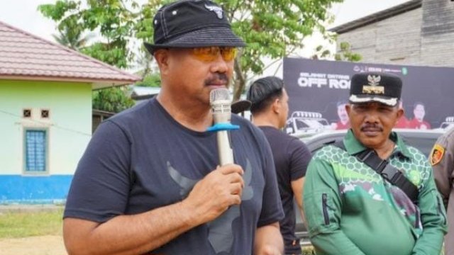 Bupati Kukar Edi Damansyah, saat menghadiri pembukaan Belukar Off-road 4X4. (Foto: Budi Kurniawan / Republiknews.co.id)