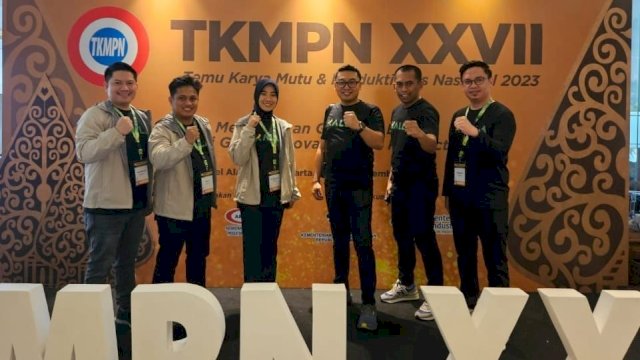 Kalla Toyota Cabang Urip Sumoharjo berhasil meraih penghargaan pada Temu Karya Mutu & Produktivitas Nasional (TKMPN) 2023, di Yogyakarta, kemarin. (Dok. Kalla Toyota)