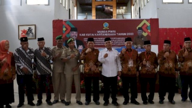 Pengurus PWRI saat menggelar Musda pemilihan pengurus baru periode 2024-2028. (Istimewa)