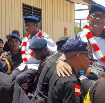 Resmikan Barak Brimob di Bade, Pj Gubernur Papua Selatan Santuni Rp1 Miliar