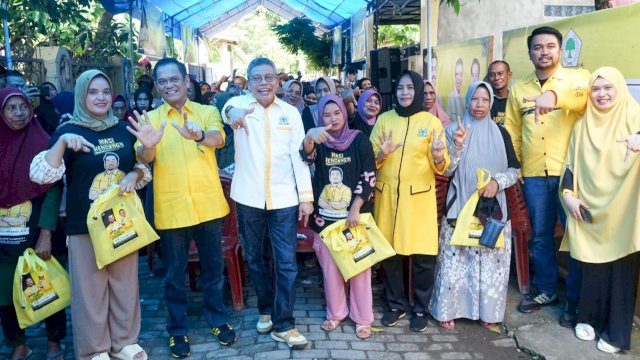 Ketua DPD I Golkar Sulsel, Taufan Pawe saat menghadiri konsolidasi pemenangan Sekretaris AMPG Sulsel, Zulham Arief di Pallantikang, Takalar, Sabtu (16/12/2023). (Foto: Istimewa)