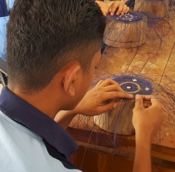 Banjir Peminat, Produksi Songkok Anyam WBP Lapas Takalar Kian Meningkat