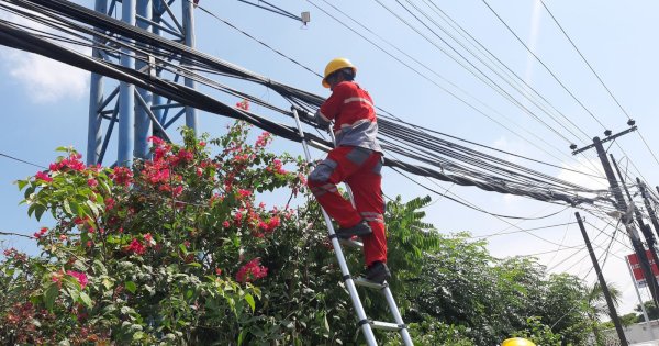 Kesiagaan PLN dan Icon Plus, Sukseskan Perayaan Malam Tahun Baru 2024 di Sulselrabar