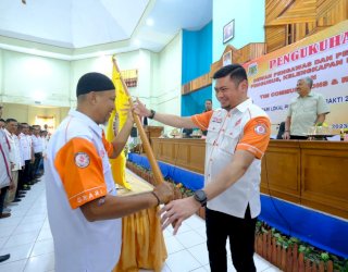 Adnan Purichta Ichsan Lantik Langsung Pengurus ORARI Lokal Pinrang