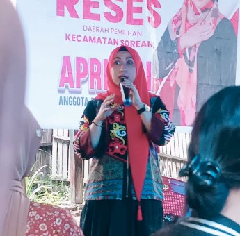 Reses Legislator PDIP Parepare Apriyani Djamaluddin, Warga Titip Aspirasi Beasiswa hingga Drainase