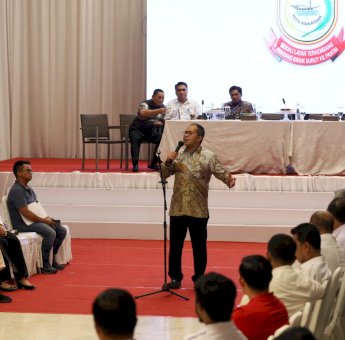 Danny Pomanto Target Pemkot Makassar Raih Kembali Piala Adipura 2023