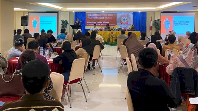 Sekretariat DPRD Kota Makassar menggelar sosialisasi Perda Nomor 4 Tahun 2013 Tentang Kawasan Tanpa Rokok di Grand Asia Hotel, Jalan Boulevard, Makassar, Jumat (26/1/2024). (Foto: Istimewa)