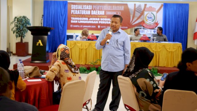 Sekretariat DPRD Kota Makassar menggelar kegiatan sosialisasi Perda Nomor 2 Tahun 2016 tentang Tanggung Jawab Sosial dan Lingkungan Perusahaan (TSLP) di Grand Asia Hotel, Jalan Boulevard, Makassar, Sabtu (27/1/2024). (Foto: Istimewa)