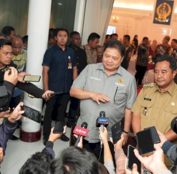 Respon Pj Gubernur Bahtiar Usai Airlangga Tambah Kuota KUR untuk Sulsel