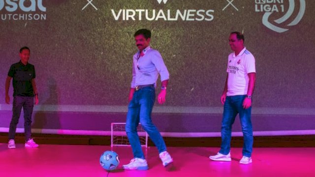 Indosat Ooredoo Hutchison bersama Virtualness mengumumkan kerjasama dalam rangka memberikan pengalaman digital sepak bola melalui Liga 1 Fantasy Football. (Dok. Indosat Ooredoo Hutchison)