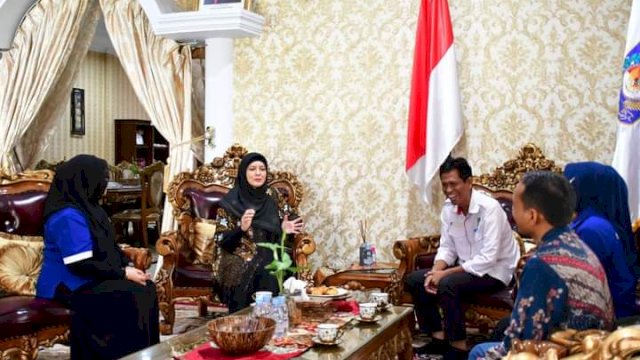 Pengurus KORMI Saat Memperkenalkan Senam Laha Bete ke Pj Ketua PKK Sinjai. (ist)