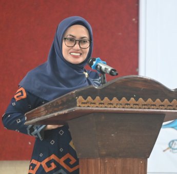 Indah Putri Indriani Minta Kepsek Dan Guru Awasi Jajanan Di Kantin Sekolah