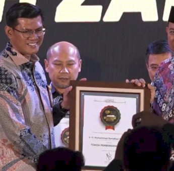 Komitmen Wujudkan Makassar Zero Stunting, Danny Pomanto Raih Penghargaan Tokoh Pemberdayaan 2023