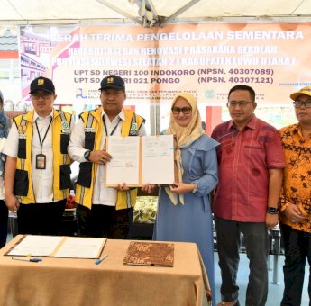 Atensi Abang Fauzi, Dua Sekolah yang Hancur Disapu Banjir Bandang di Lutra Kini Rampung Dibangun Kembali