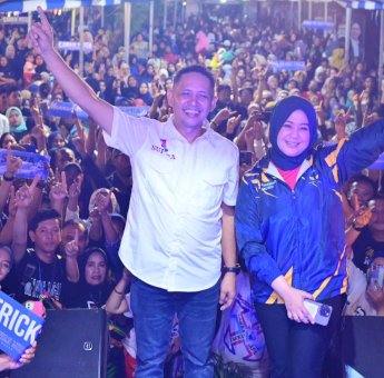 Hadirkan 5 Ribu Warga, Supratman dan Fatmawati Rusdi Konsolidasi Pemenangan di Manggala