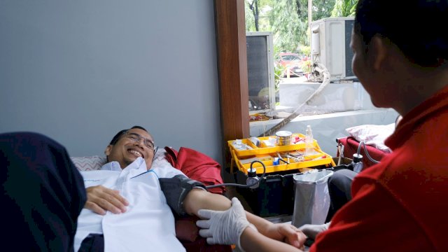 Menyambut Bulan K3 Nasional Tahun 2024, PLN UID Sulselrabar menggelar kegiatan donor darah, Senin (12/2/2024). (Foto: Istimewa)