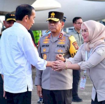 Ketua DPRD Sulsel Ikut Sambut Kedatangan Presiden Joko Widodo di Makassar