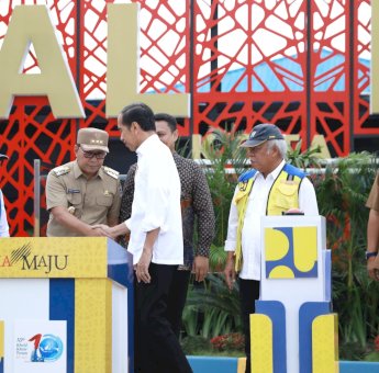 Danny Pomanto Dampingi Presiden Jokowi Resmikan Pengelolaan IPAL Losari