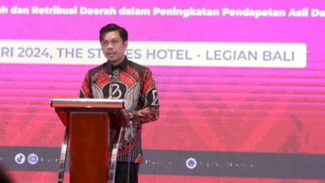 Pj Sekda Makassar, Firman Hamid Pagarra saat membuka Rakorsus yang digelar Bapenda Kota Makassar di Hotel The Stones, Bali, Kamis (22/2/2024). (Foto: Istimewa)