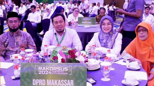 Sejumlah anggota DPRD Makassar kompak menghadiri Rakorsus Pemkot Makassar tahun 2024 di Hotel Four Points by Sheraton, Jalan Andi Djemma, Makassar, Senin (26/2/2024). (Foto: Istimewa)