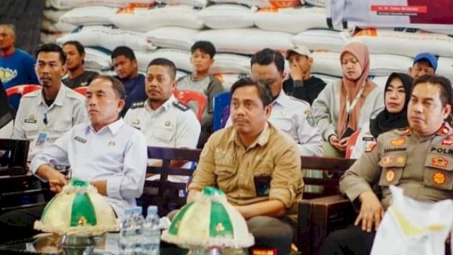 Bantuan Pangan Beras di Parepare, Sekda Parepare: Semoga Bermanfaat Bagi Masyarakat