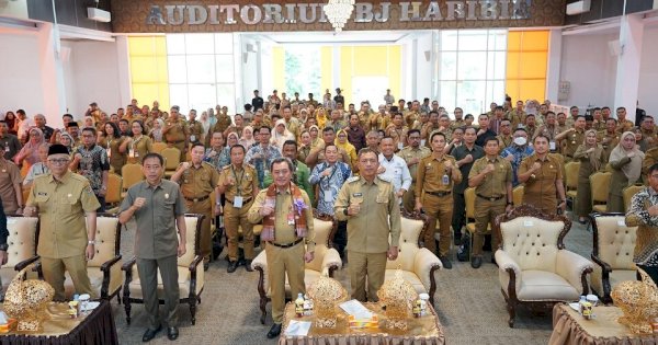 Forum Diskusi Aktual: Pj Wali Kota Parepare dan Kepala BSKDN Bahas Persiapan Pilkada 2024