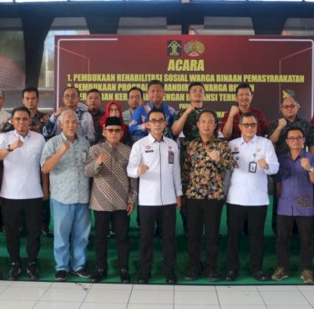 Kakanwil dan Rektor Unmul Apresiasi Kalapas Narkotika Samarinda Pada Program Rehabilitasi Tahun Ini