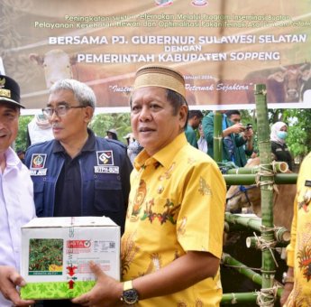 Pj Gubernur Sulsel Apresiasi Langkah Bupati Soppeng Sertifikasi Bibit Cabai Tampaning