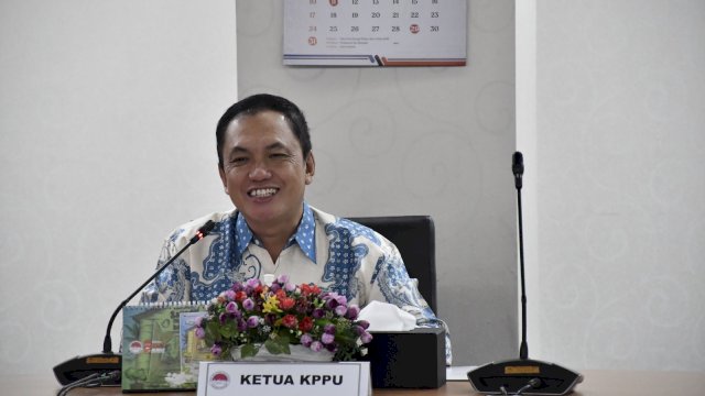 Ketua KPPU M. Fanshurullah Asa saat memberikan pandangan di sela-sela pertemuannya bersama PPATK di Kantor PPATK Jakarta, Kamis, (13/03/2023). (Dok. Humas KPPU)
