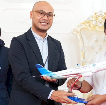 Pj Gubernur Sulsel Minta Garuda Indonesia Tambah Rute Penerbangan Domestik dan Internasional