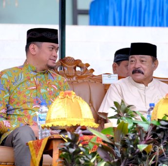 Adnan-Kio Buka Puasa dan Salat Tarawih Bersama Warga Desa Tonasa