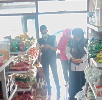 Loka POM Kota Baubau Awasi Makanan Kemasan di Wakatobi