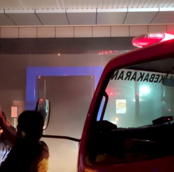 BREAKING NEWS: Jelang Sahur, Kantor BRI Cabang Selayar Terbakar