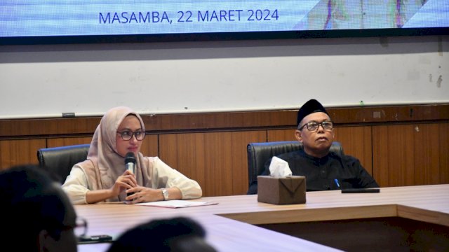 Bupati Luwu Utara Indah Putri Indriani saat membuka Monev PPPK Angkatan pertama tahun 2021. (ist)