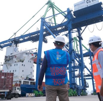 Makassar New Port, Pelabuhan Berbasis Listrik PLN Yang Hemat Biaya Operasional dan Ramah Lingkungan