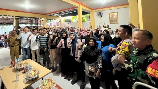 Anggota DPRD Sulawesi Selatan, Edward Wijaya Horas saat menggelar kegiatan reses di Kelurahan Bonto Duri, Kecamatan Tamalate, Kota Makassar, Senin (5/2/2024). (Foto: Istimewa)