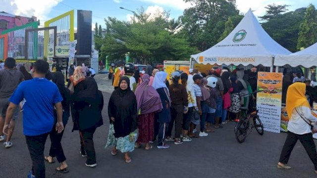 Pemkot Parepare Gelar Pasar Murah di Alun-alun Lapangan Andi Makkasau