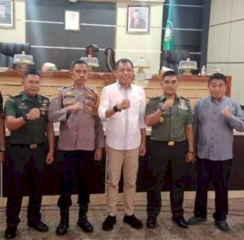 Pj Wali Kota Akbar Ali Tandatangani Perjanjian Hibah Daerah Pengamanan Pilkada 2024