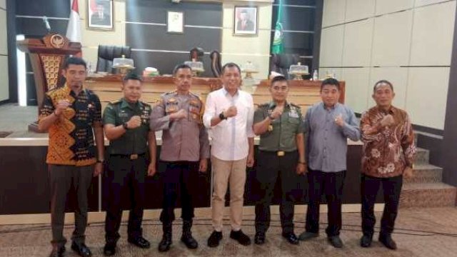 Pj Wali Kota Akbar Ali Tandatangani Perjanjian Hibah Daerah Pengamanan Pilkada 2024