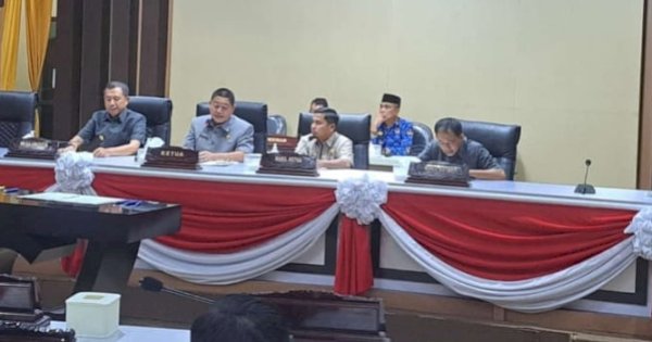 Rapat Paripurna, Pemkot-DPRD Parepare Bahas Laporan Kinerja dan Pertanggungjawaban Wali Kota Tahun Anggaran 2023