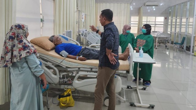 Pj Wali Kota Parepare Akbar Ali Manfaatkan Akhir Pekan Tinjau Pelayanan RS Andi Makkasau