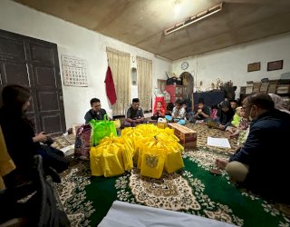 Berbagi Kasih di Ramadan, Kanwil DJP Sulselbartra Bagi-bagi Paket