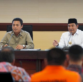 Terima Kunjungan Komisi V DPR RI, Pj Gubernur Bahtiar Perlihatkan Peta Administrasi Baru Sulsel