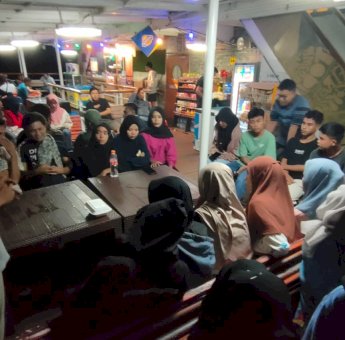 Mahasiswa Bima Gagas Sosialisasi Lulusan SMA di KM Tilongkabila